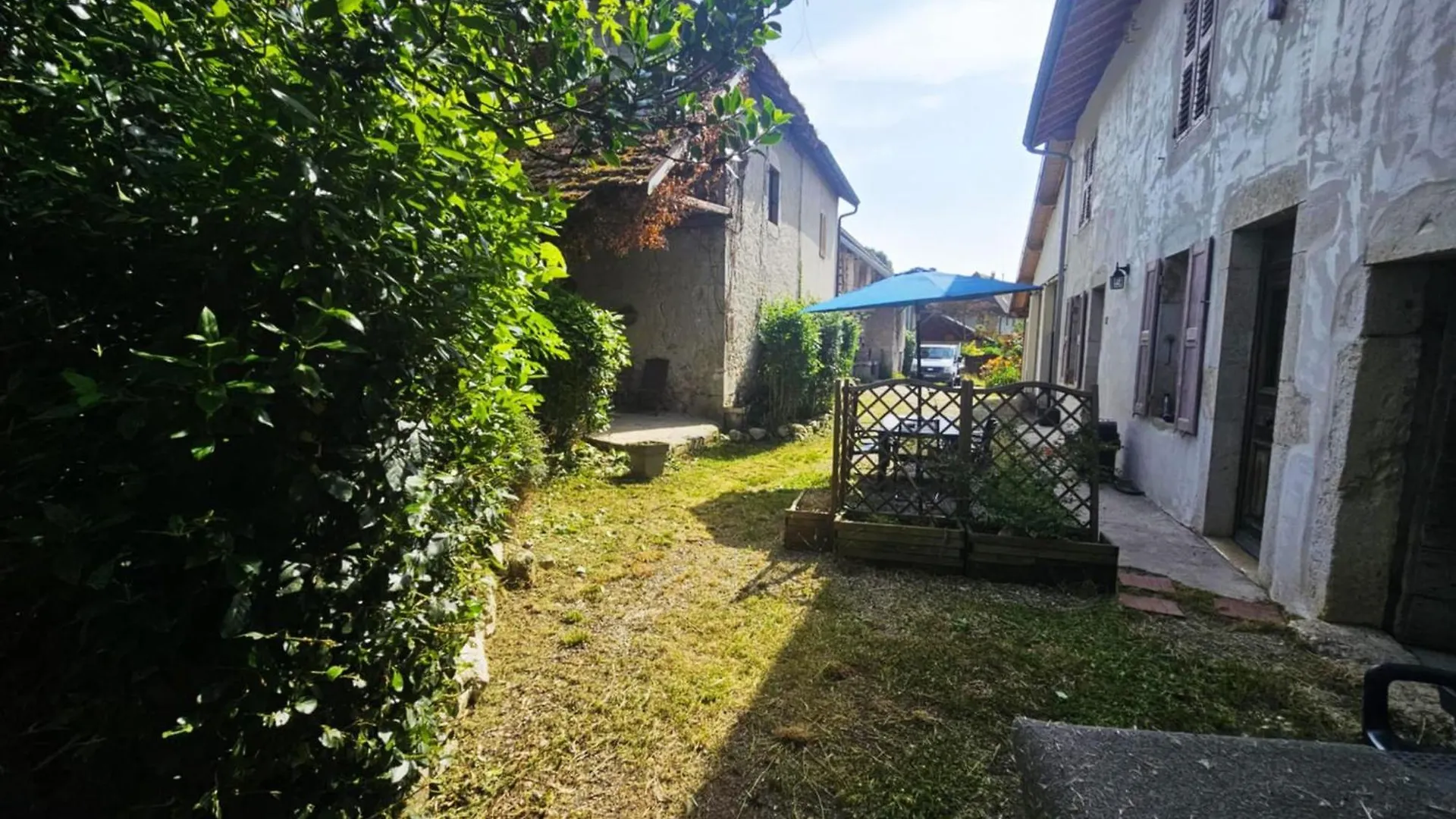 Jongieux Charmante Maison Avec Jardin Au Coeur Du Vignoble Savoyard 0*,