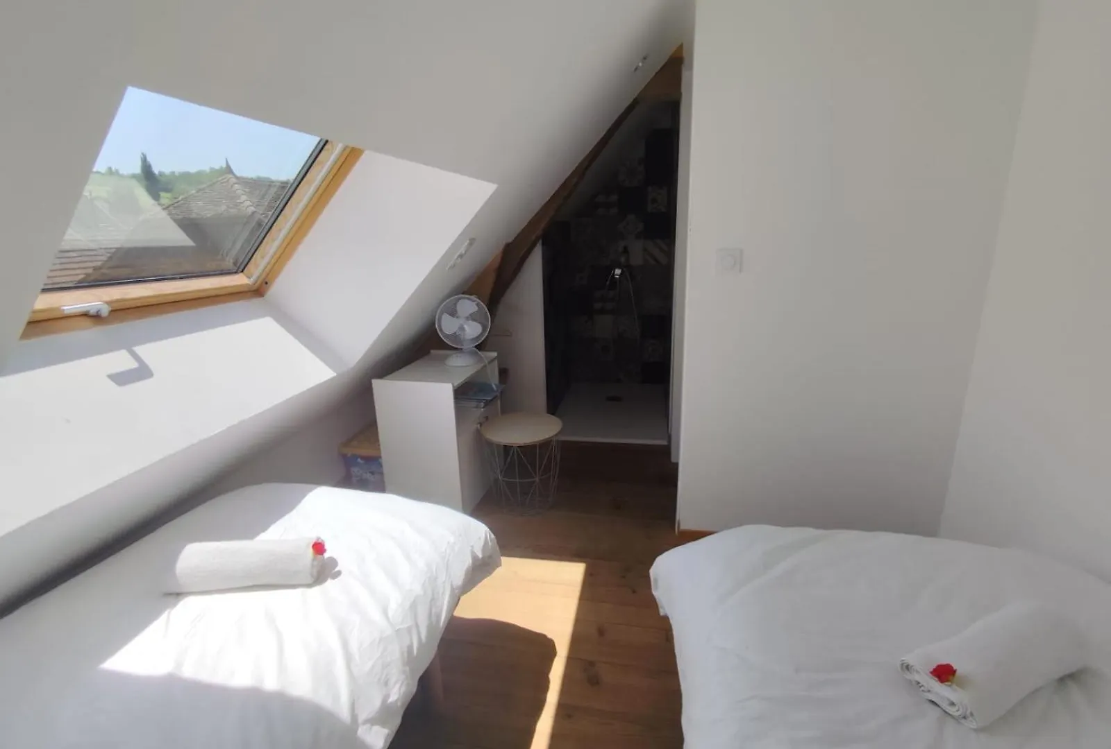 בית נופש Jongieux Charmante Maison Avec Jardin Au Coeur Du Vignoble Savoyard צרפת